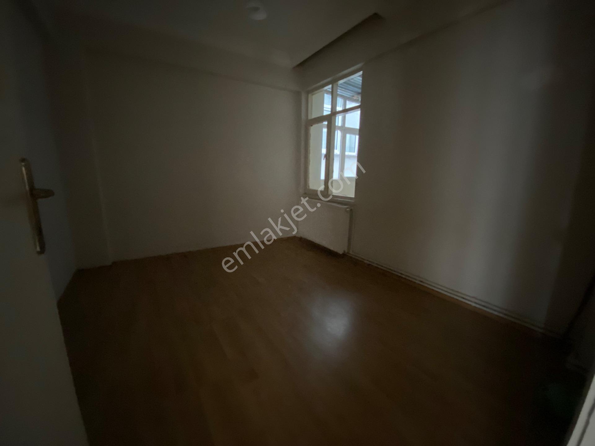 Başar Gayrimenkul’den Adalet Mah. 3+1 Ara Kat Satılık Daire — fotoğraf 5