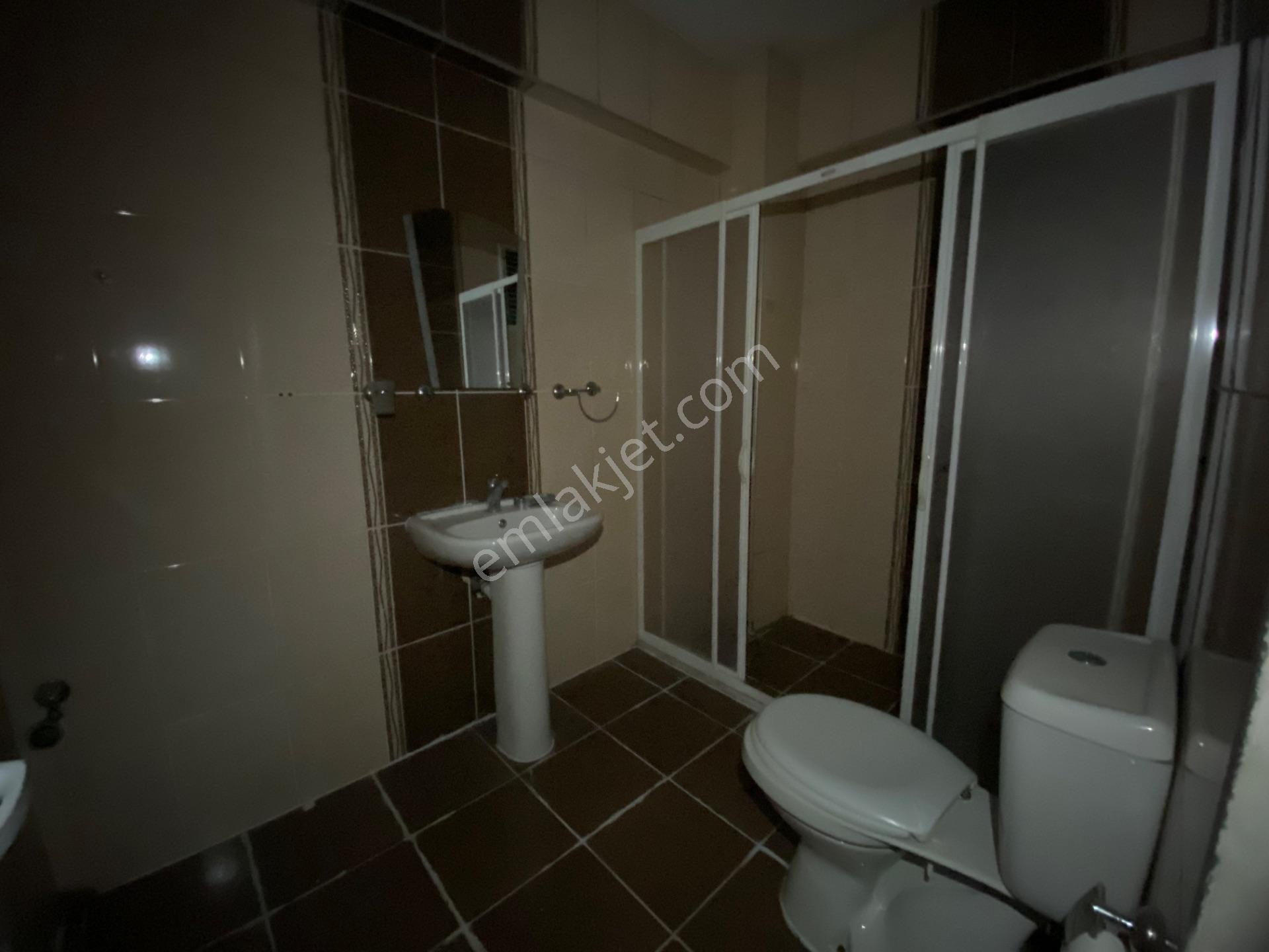 Başar Gayrimenkul’den Adalet Mah. 3+1 Ara Kat Satılık Daire — fotoğraf 7
