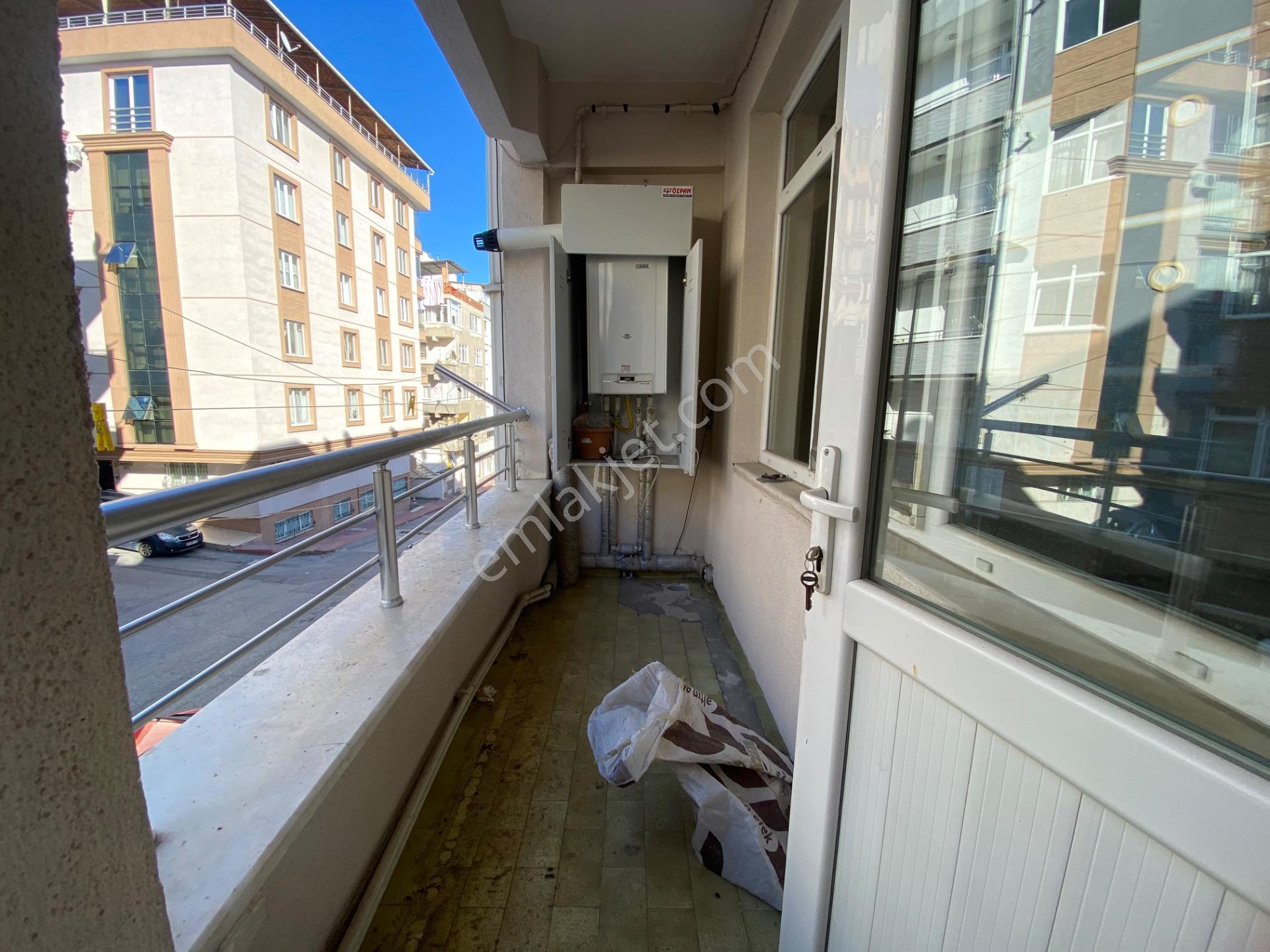 Başar Gayrimenkul’den Adalet Mah. 3+1 Ara Kat Satılık Daire — fotoğraf 9