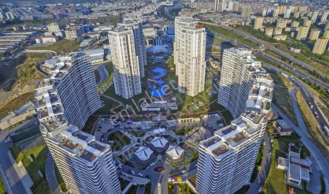 Ağaoğlu My World Europe'de Satılık 3+1 Güney Cephe Fırsat Daire — fotoğraf 2