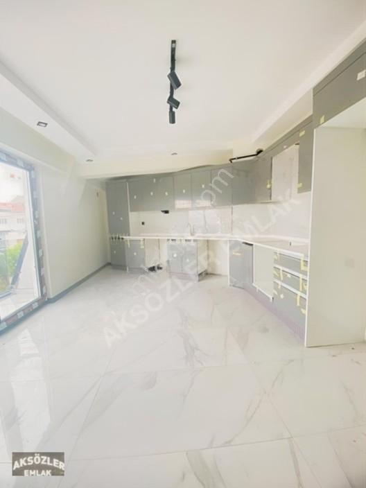 Aksözler Emlaktan Cıft Giriş Satılık 5+1 Dubleks Daire — fotoğraf 4