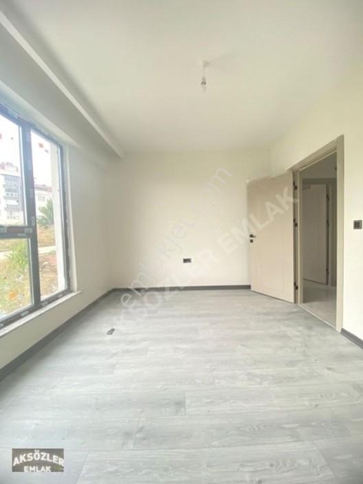 Aksözler Emlaktan Cıft Giriş Satılık 5+1 Dubleks Daire — fotoğraf 22