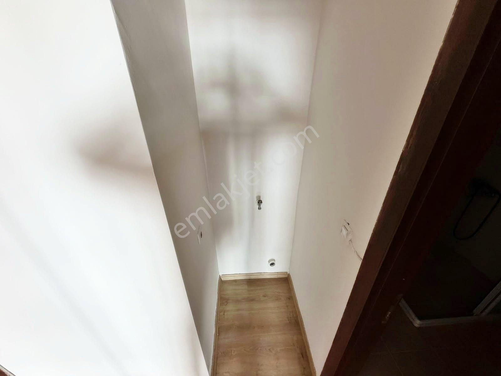Albayrak Şehitler Cad. Üzeri 130 M² Masrafsız Ara Kat 3+1 Daire — fotoğraf 24