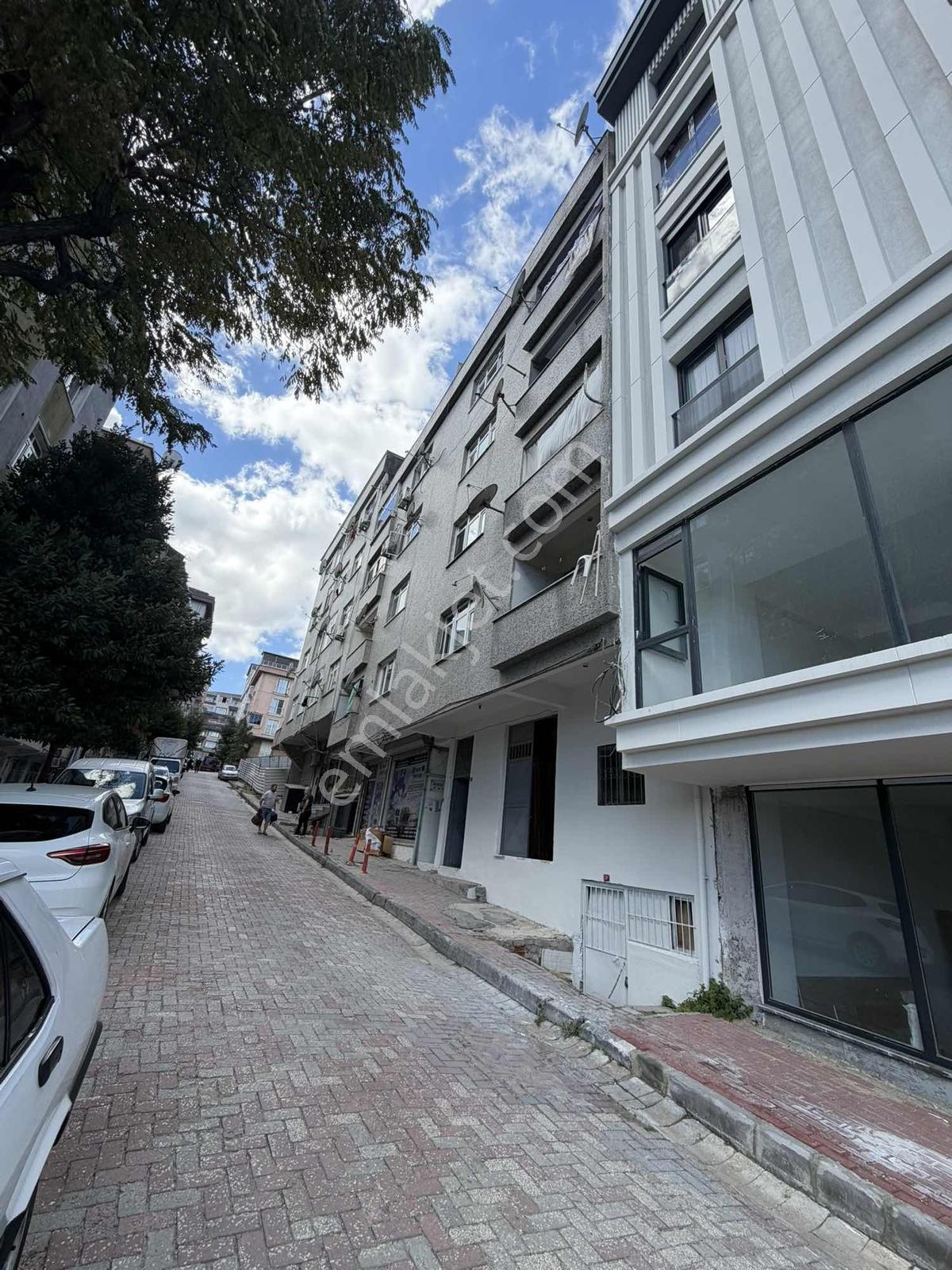Güngören Millet Bahçesi Manzaralı 80 M² 30 M² Teraslı Kentsel Ev — fotoğraf 4
