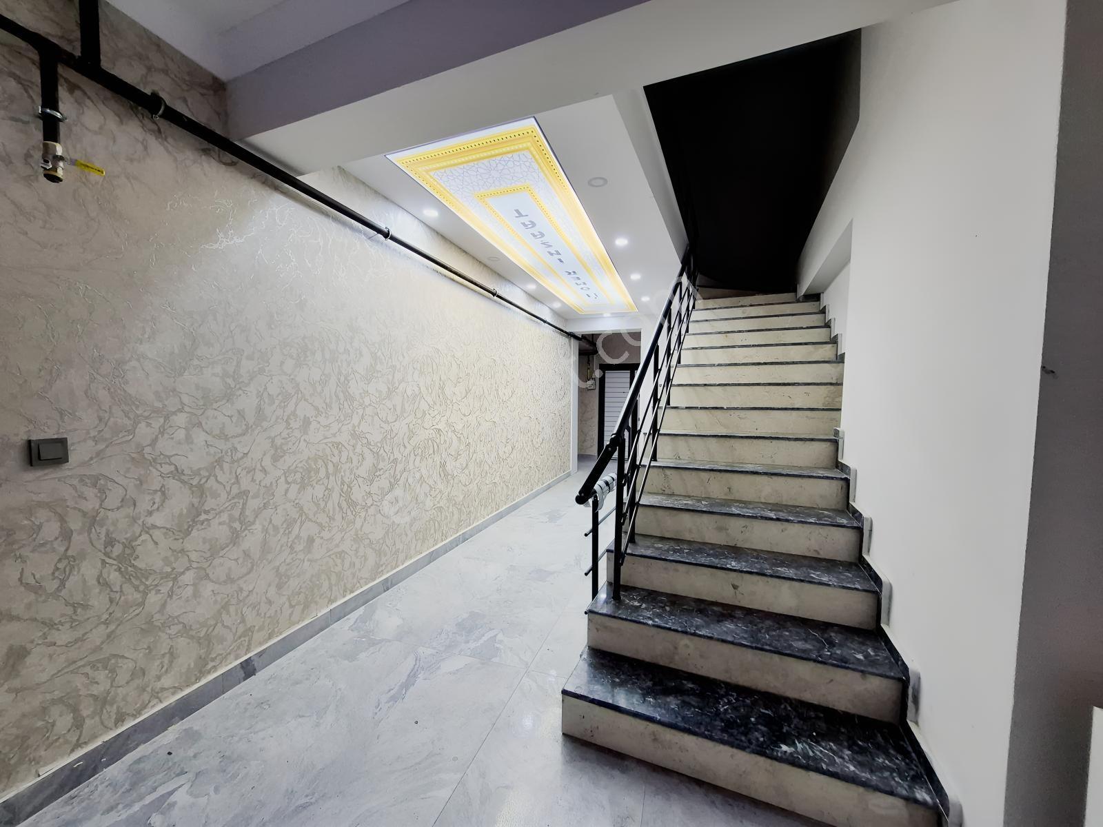 Turyap'tan Tuzcumuratta Satılık Merkeze Yakın Ön Cephe 2+1 — fotoğraf 34