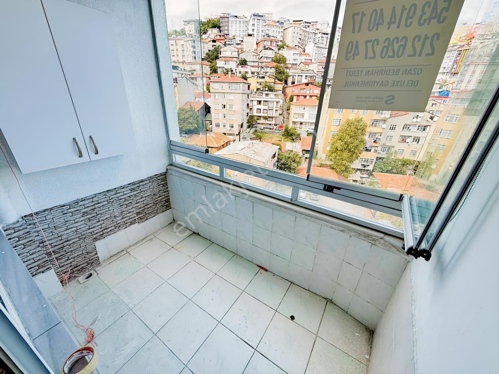 Silahtarağa'da-asansörlü-kat İrtifaklı-satılık 2+1 Daire — fotoğraf 24