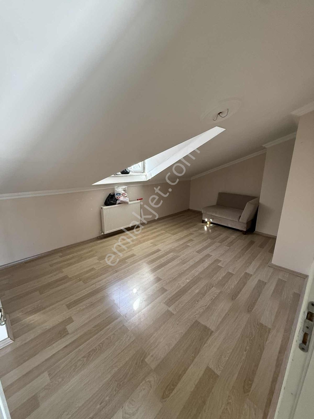 3+2 Asansörlü/ Otoparklı / 140 M2 Yeni Binada Daire — fotoğraf 16