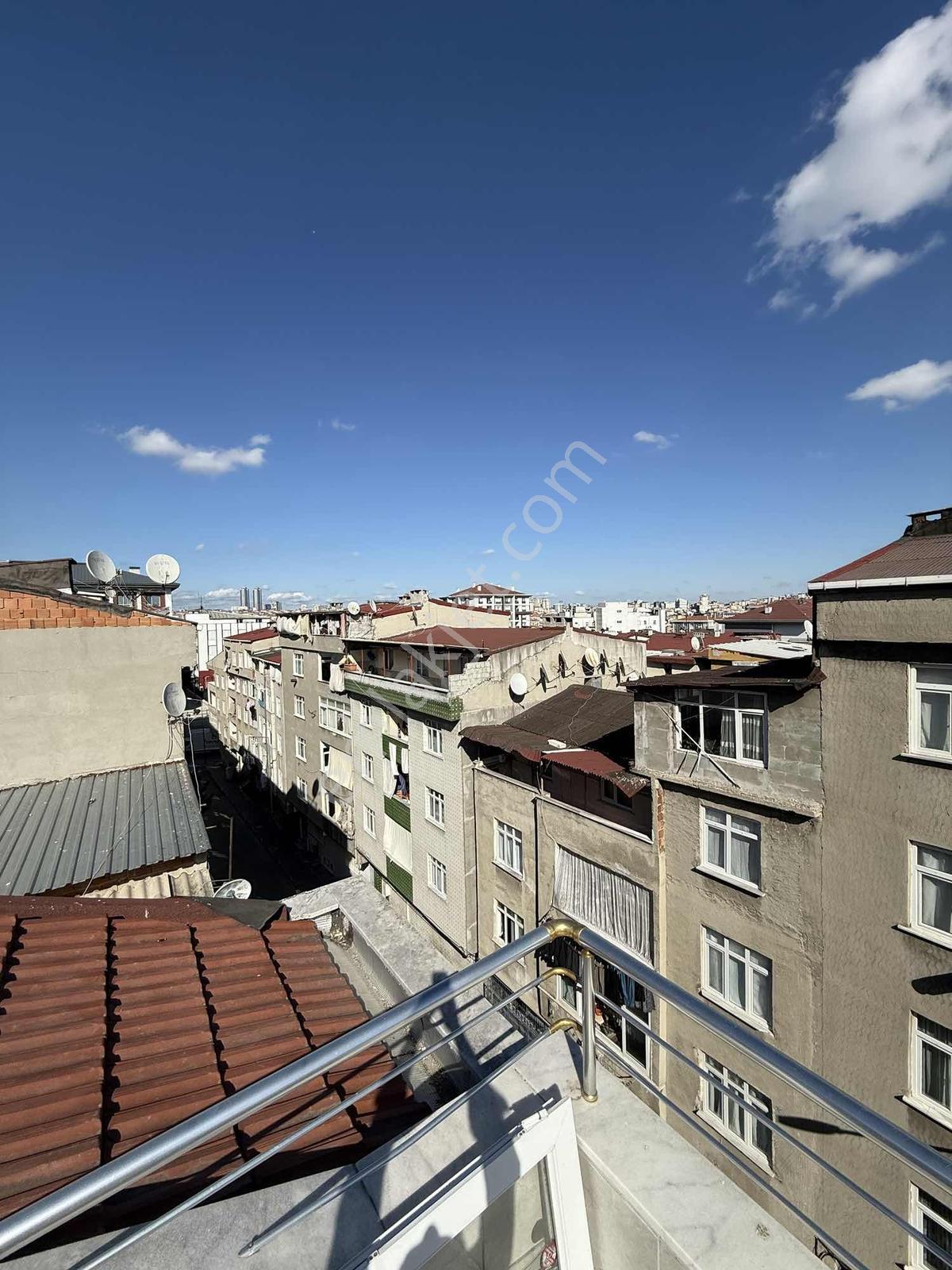 3+2 Asansörlü/ Otoparklı / 140 M2 Yeni Binada Daire — fotoğraf 22
