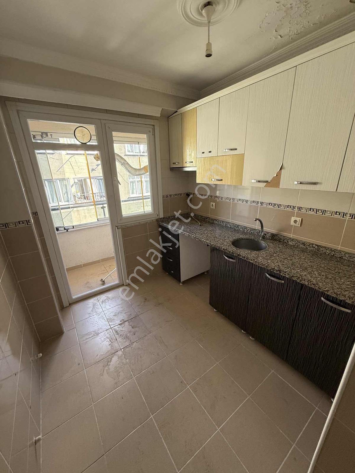 3+2 Asansörlü/ Otoparklı / 140 M2 Yeni Binada Daire — fotoğraf 26