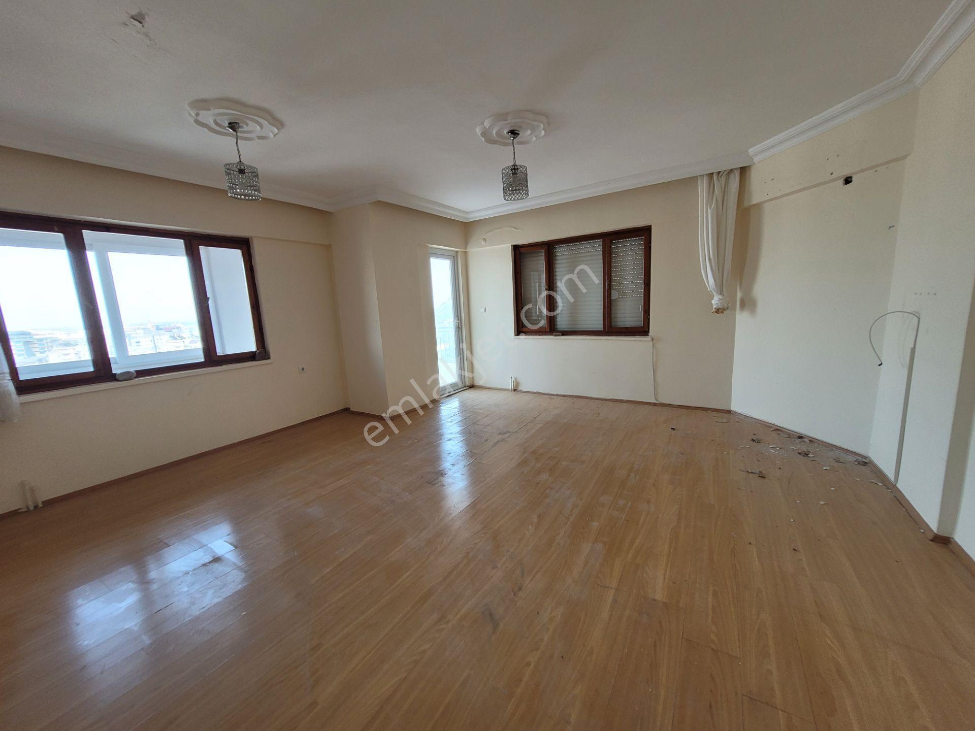 Sarısuda Sıte İçerisinde Dağ Ve Denız Mamzaralı 4+1 Dubleks Satılık Daire — fotoğraf 4