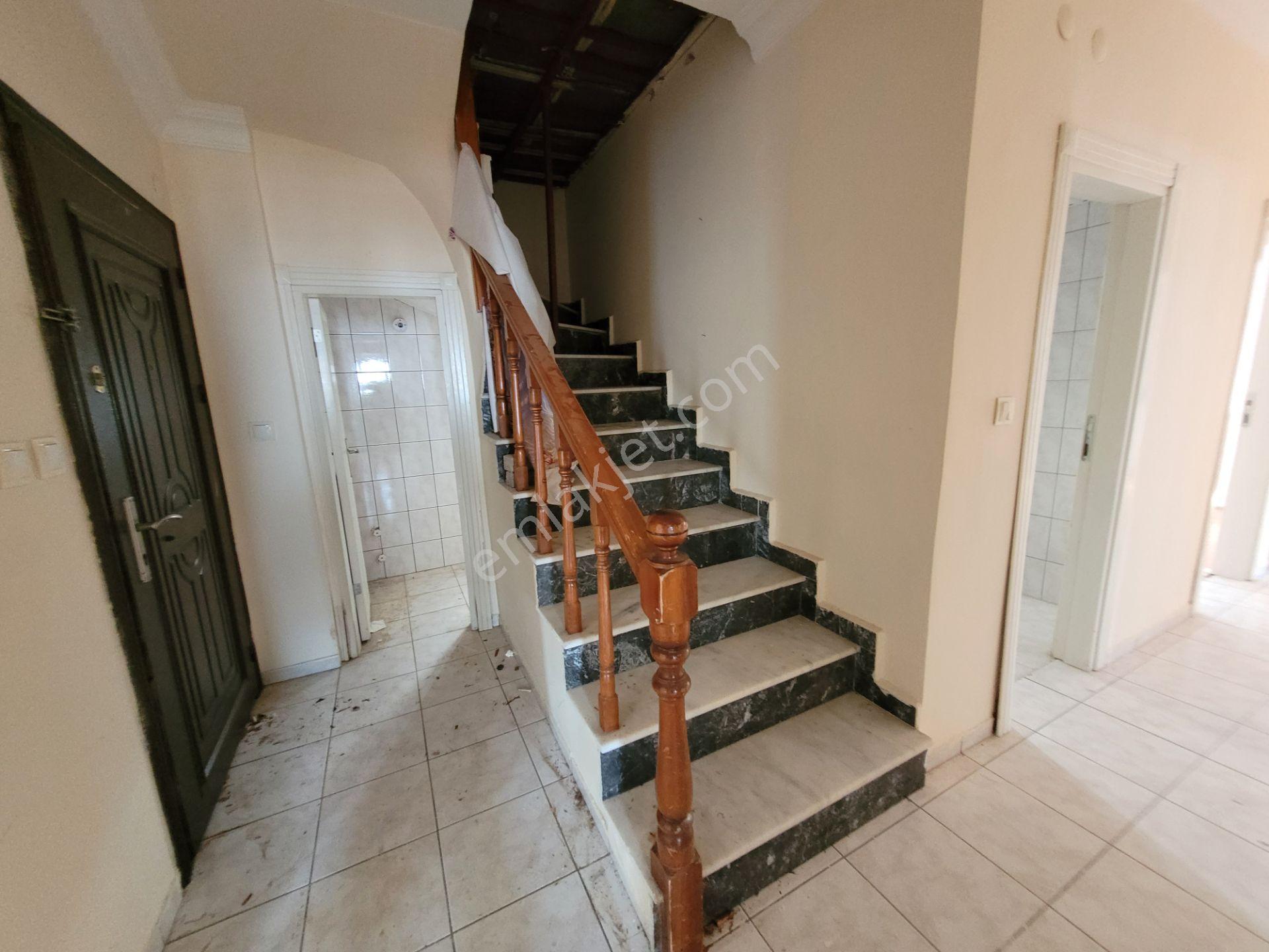 Sarısuda Sıte İçerisinde Dağ Ve Denız Mamzaralı 4+1 Dubleks Satılık Daire — fotoğraf 6