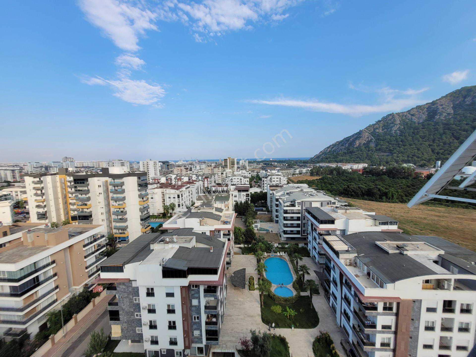Sarısuda Sıte İçerisinde Dağ Ve Denız Mamzaralı 4+1 Dubleks Satılık Daire — fotoğraf 14