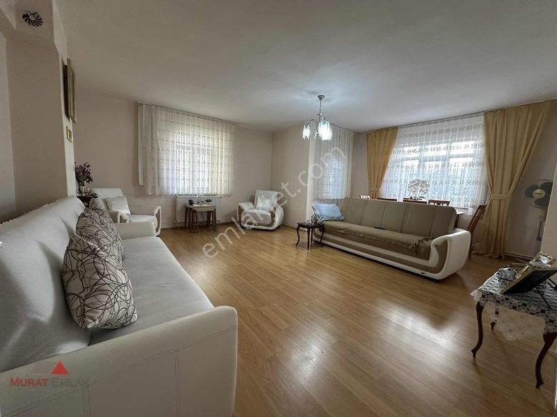 Murat Emlak'tan Alperen Cad.üstü 2+1 110m2 Çift Balkonlu Daire — fotoğraf 3