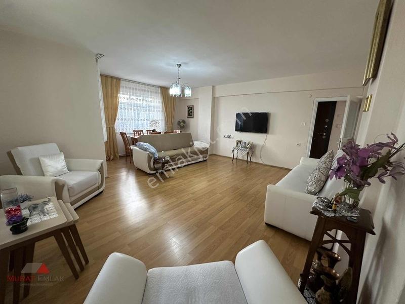 Murat Emlak'tan Alperen Cad.üstü 2+1 110m2 Çift Balkonlu Daire — fotoğraf 5