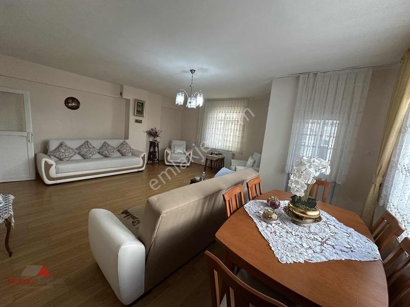 Murat Emlak'tan Alperen Cad.üstü 2+1 110m2 Çift Balkonlu Daire — fotoğraf 7