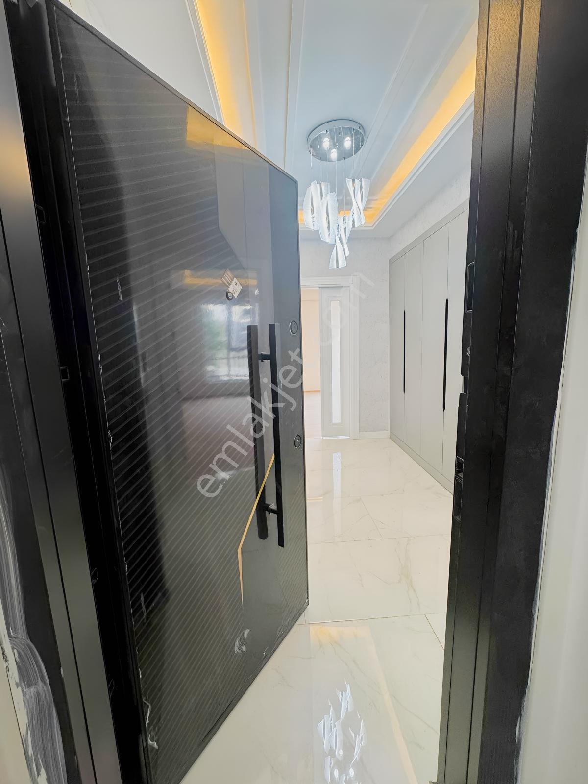 Cengizler 'den Fetıh Cadesine Yakın Satılık 4+1 Daire — fotoğraf 3