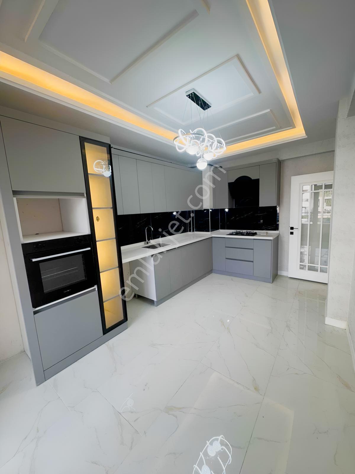 Cengizler 'den Fetıh Cadesine Yakın Satılık 4+1 Daire — fotoğraf 11