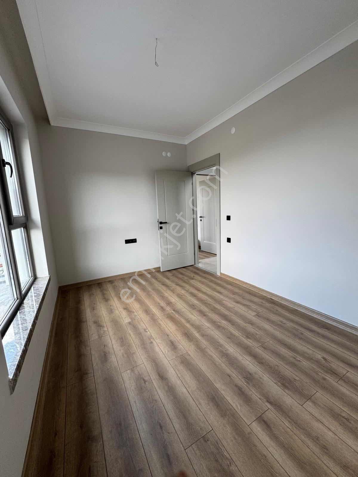 Bağlıca'da 5+1 Site İçerisin'de Oturumma Hazır Lüks Villa — fotoğraf 42