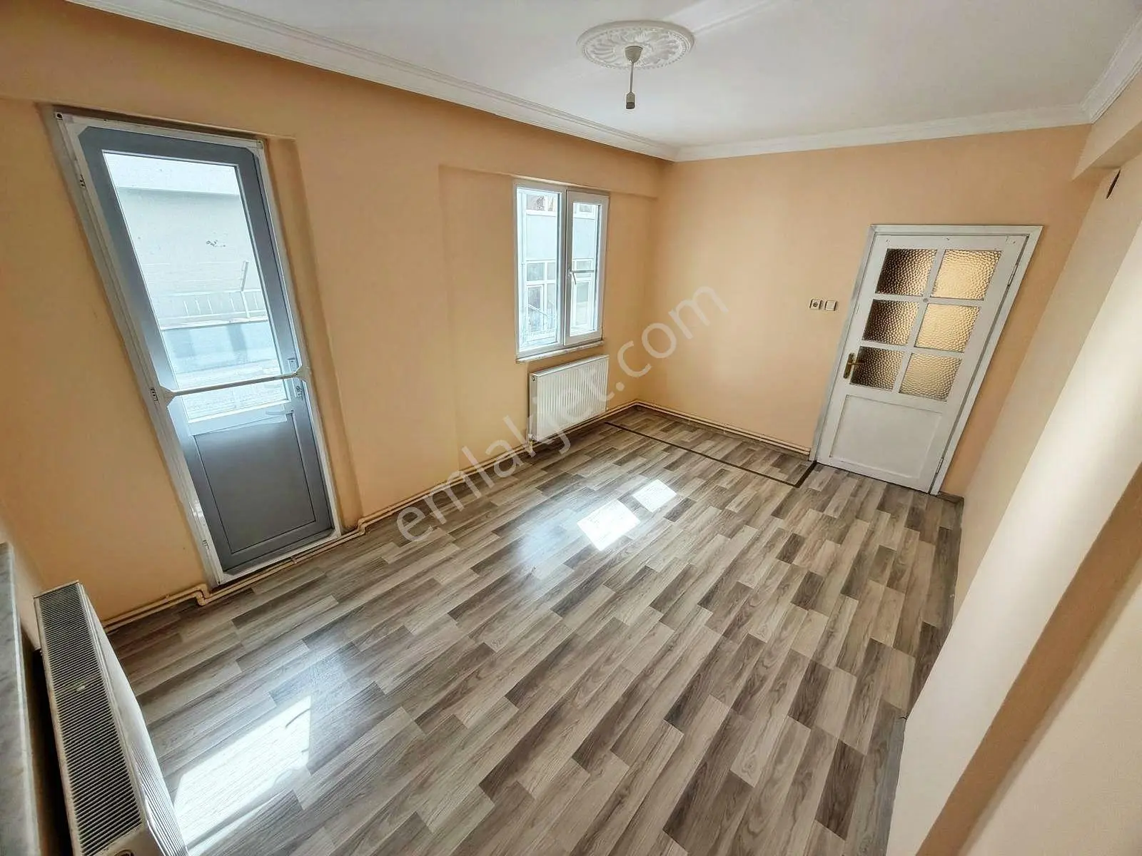Aktif'ten Akçay Merkez'de Satılık Denize 500mt Arakat Ferah 2+1 Daire — fotoğraf 5