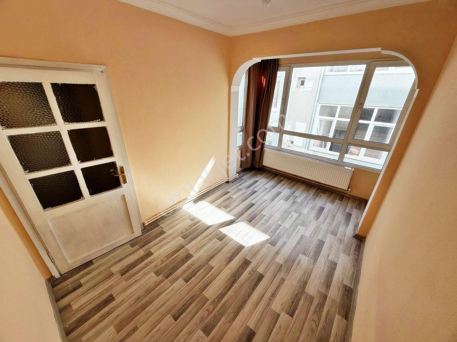 Aktif'ten Akçay Merkez'de Satılık Denize 500mt Arakat Ferah 2+1 Daire — fotoğraf 7