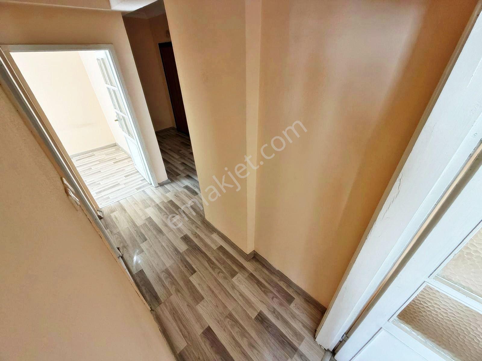 Aktif'ten Akçay Merkez'de Satılık Denize 500mt Arakat Ferah 2+1 Daire — fotoğraf 14