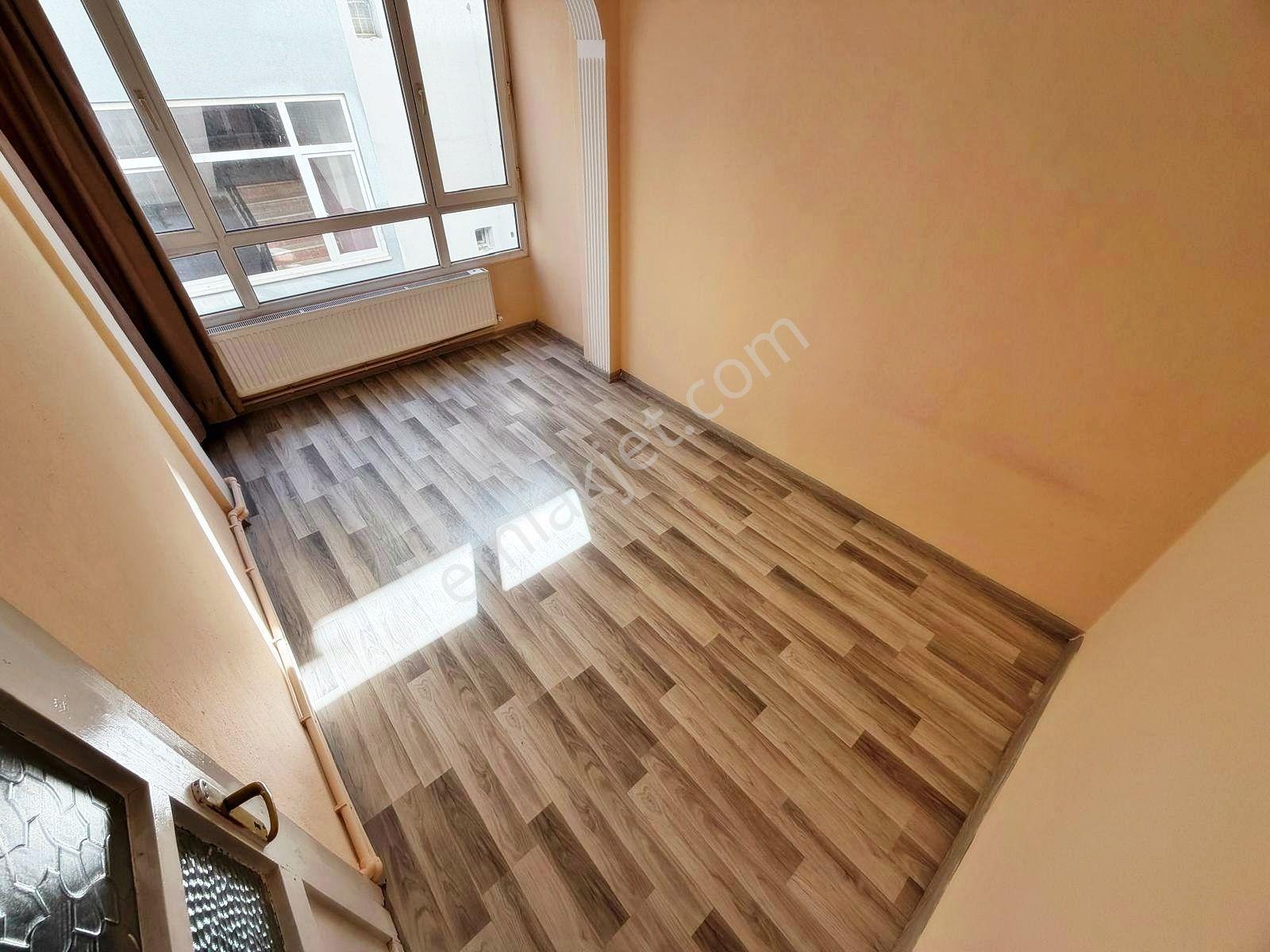 Aktif'ten Akçay Merkez'de Satılık Denize 500mt Arakat Ferah 2+1 Daire — fotoğraf 15