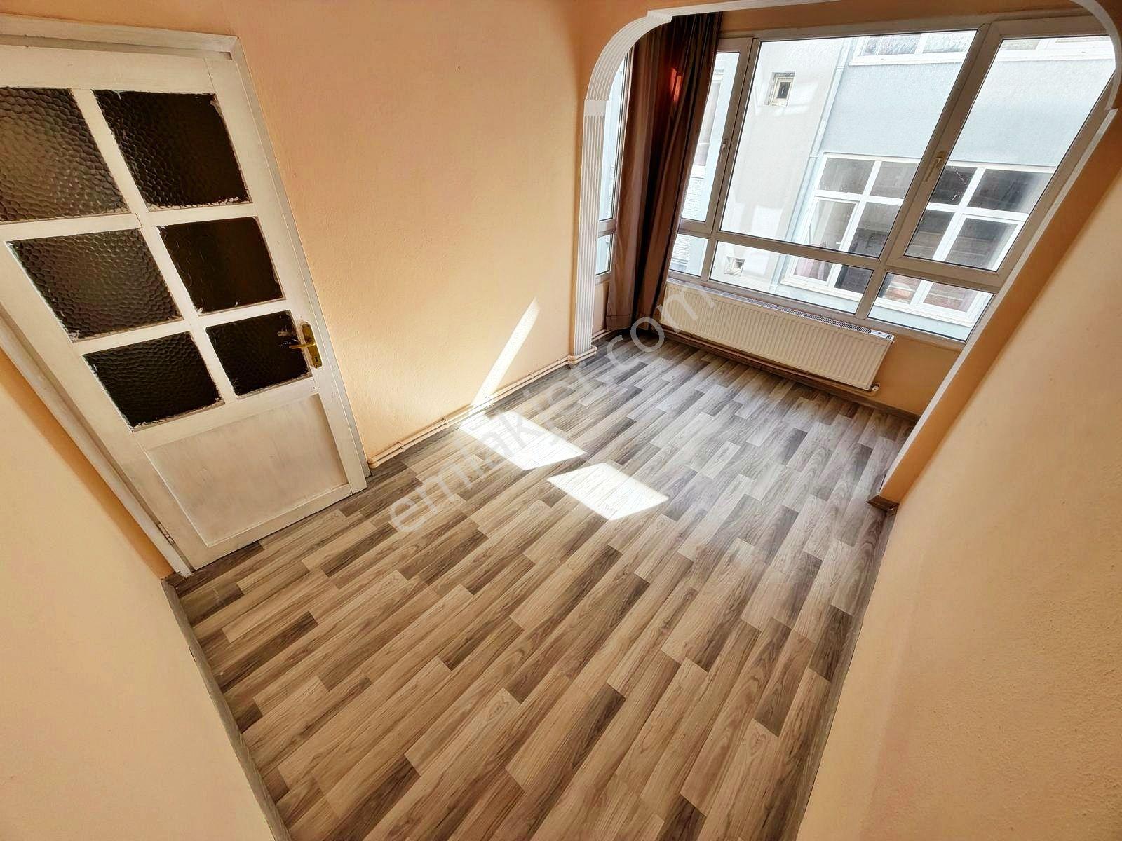 Aktif'ten Akçay Merkez'de Satılık Denize 500mt Arakat Ferah 2+1 Daire — fotoğraf 18