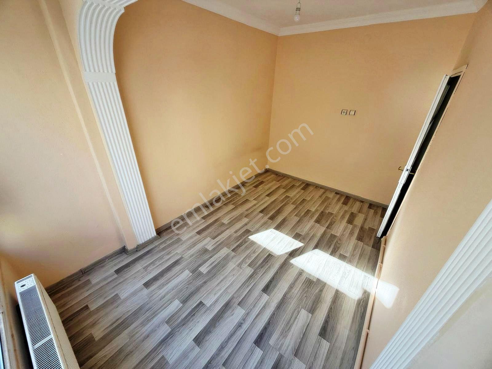 Aktif'ten Akçay Merkez'de Satılık Denize 500mt Arakat Ferah 2+1 Daire — fotoğraf 19