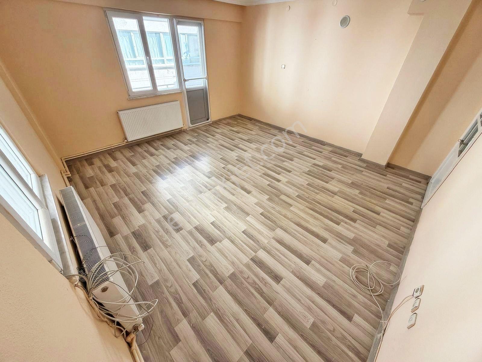 Aktif'ten Akçay Merkez'de Satılık Denize 500mt Arakat Ferah 2+1 Daire — fotoğraf 23