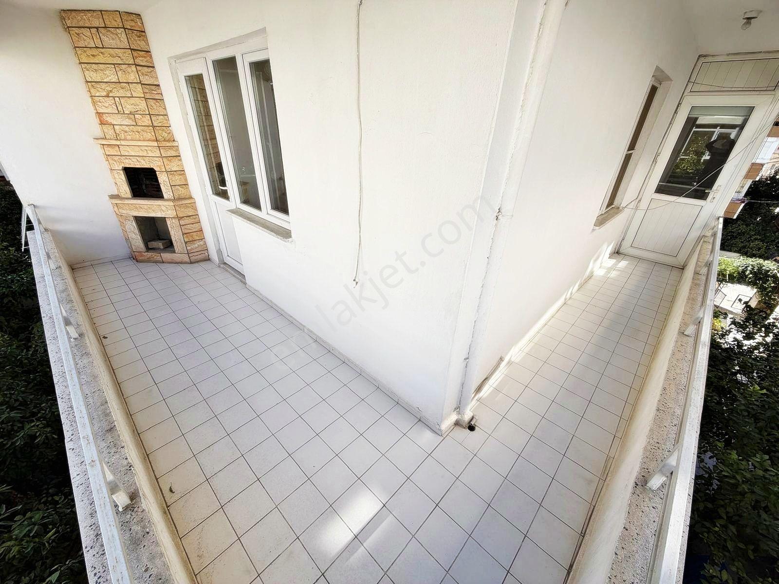 Aktif'ten Akçay Merkez'de Satılık Denize 500mt Arakat Ferah 2+1 Daire — fotoğraf 25