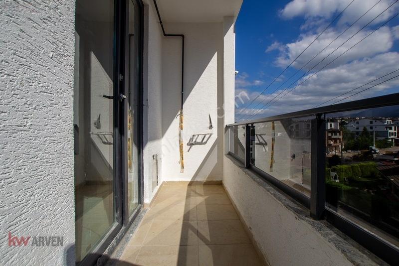 Kw Arven - Başiskele Döngelde Havuzlu Site 2+1 Dubleks Daire! — fotoğraf 13