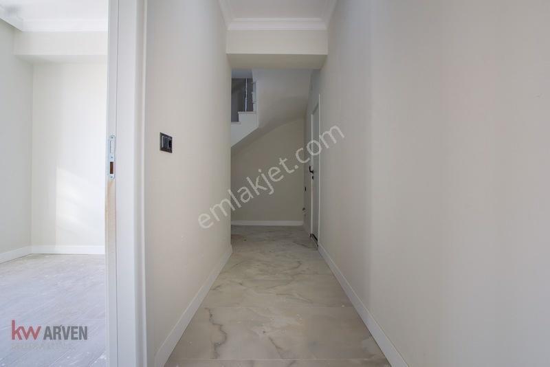 Kw Arven - Başiskele Döngelde Havuzlu Site 2+1 Dubleks Daire! — fotoğraf 26
