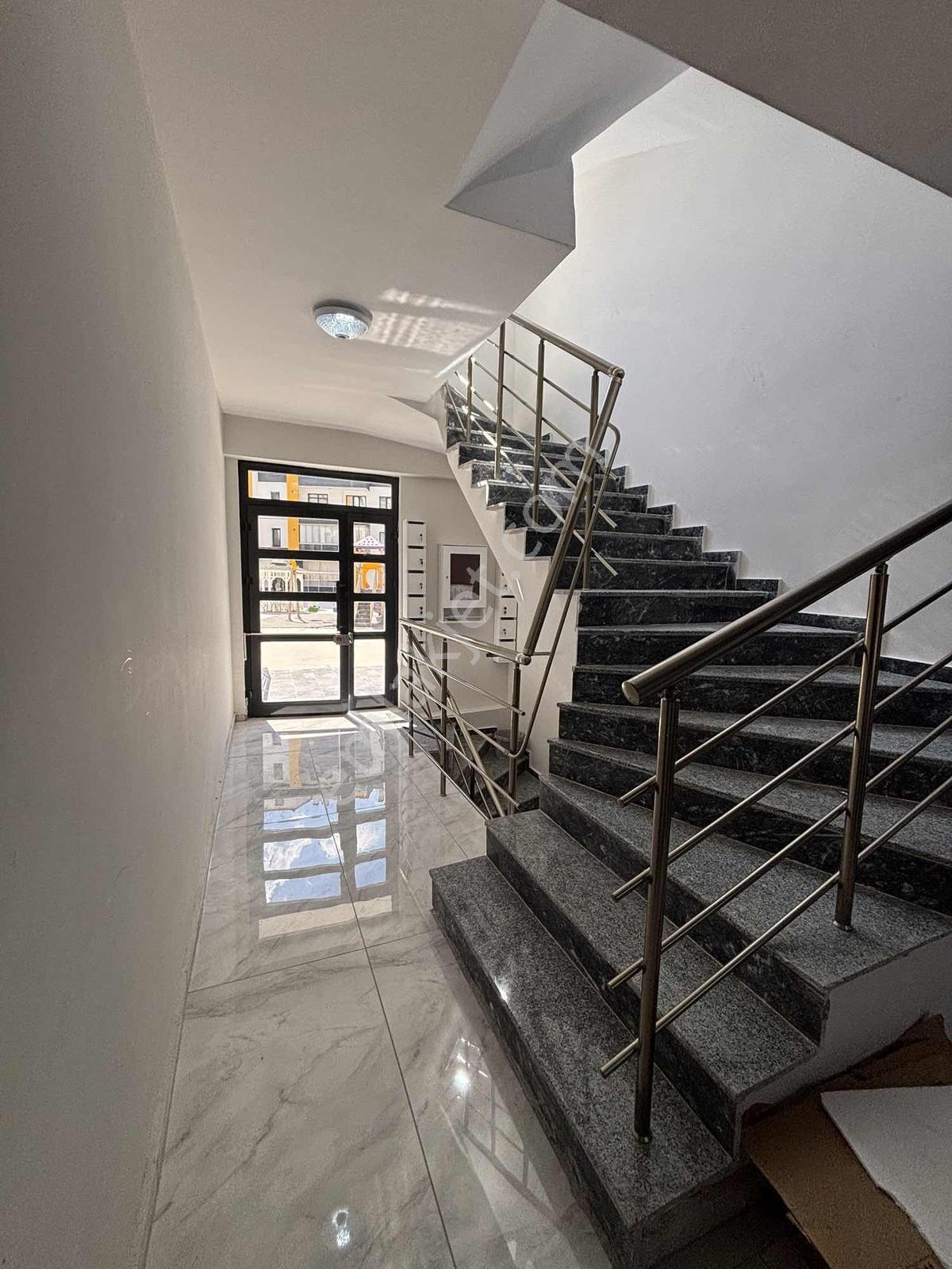 Çimenlik Caddesin'de Satılık 3+1 Sıfır Daire — fotoğraf 29