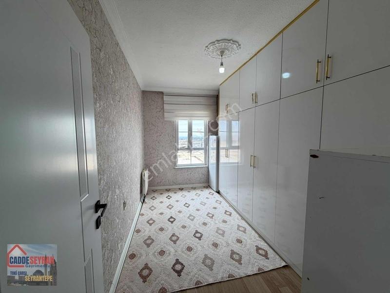 Cadde Seyran'dan Satılık 3+1 /145 M2 Dg Toki Dairesi — fotoğraf 11