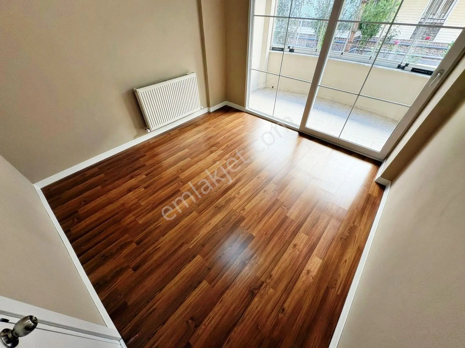 Aktiften Akçay'da Satılık Kendinizi Özel Hissettirecek Denize 500mt 2+1 Ferah Daire — fotoğraf 5