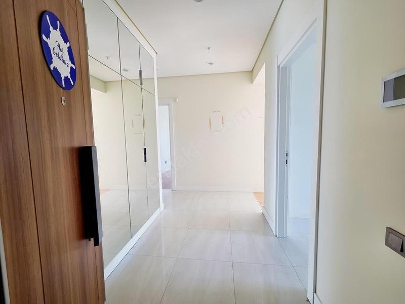 Sinpaş Marina 5. Blokta Satılık 3.5+1 Rezidans — fotoğraf 2
