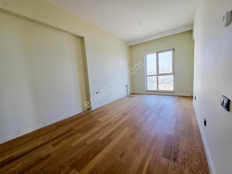 Sinpaş Marina 5. Blokta Satılık 3.5+1 Rezidans — fotoğraf 9