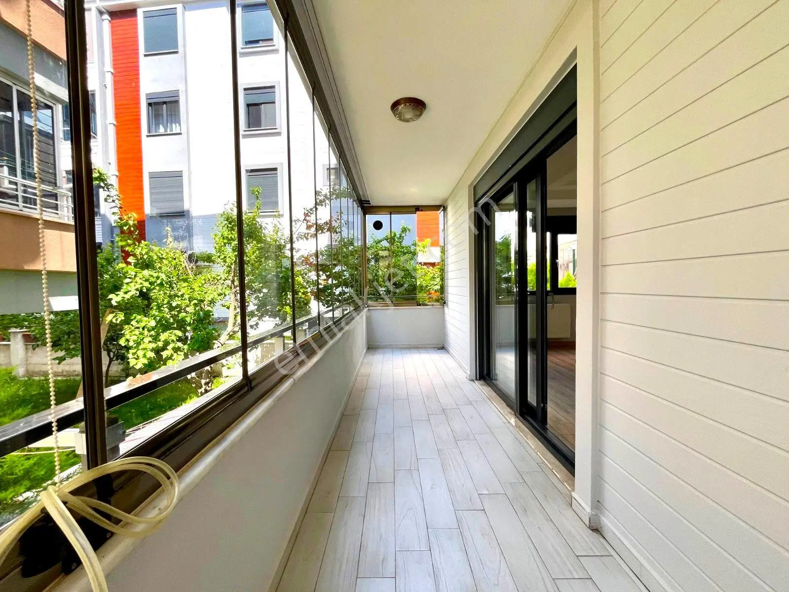 Referans'tan Altınkum'da Ayrı Mutfak Doğalgazlı Modern Tasarımlı 2+1 Daire — fotoğraf 13