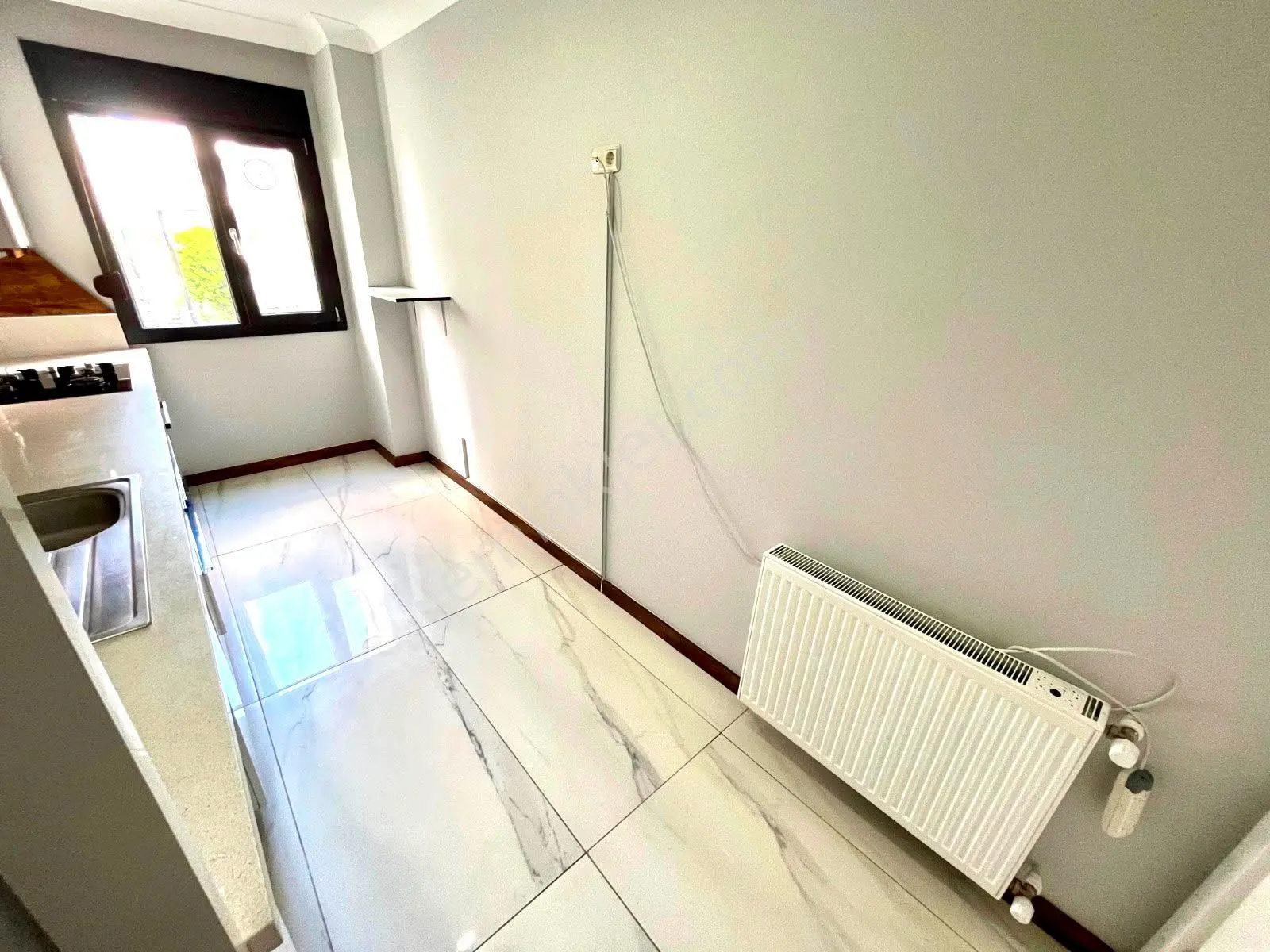 Referans'tan Altınkum'da Ayrı Mutfak Doğalgazlı Modern Tasarımlı 2+1 Daire — fotoğraf 22