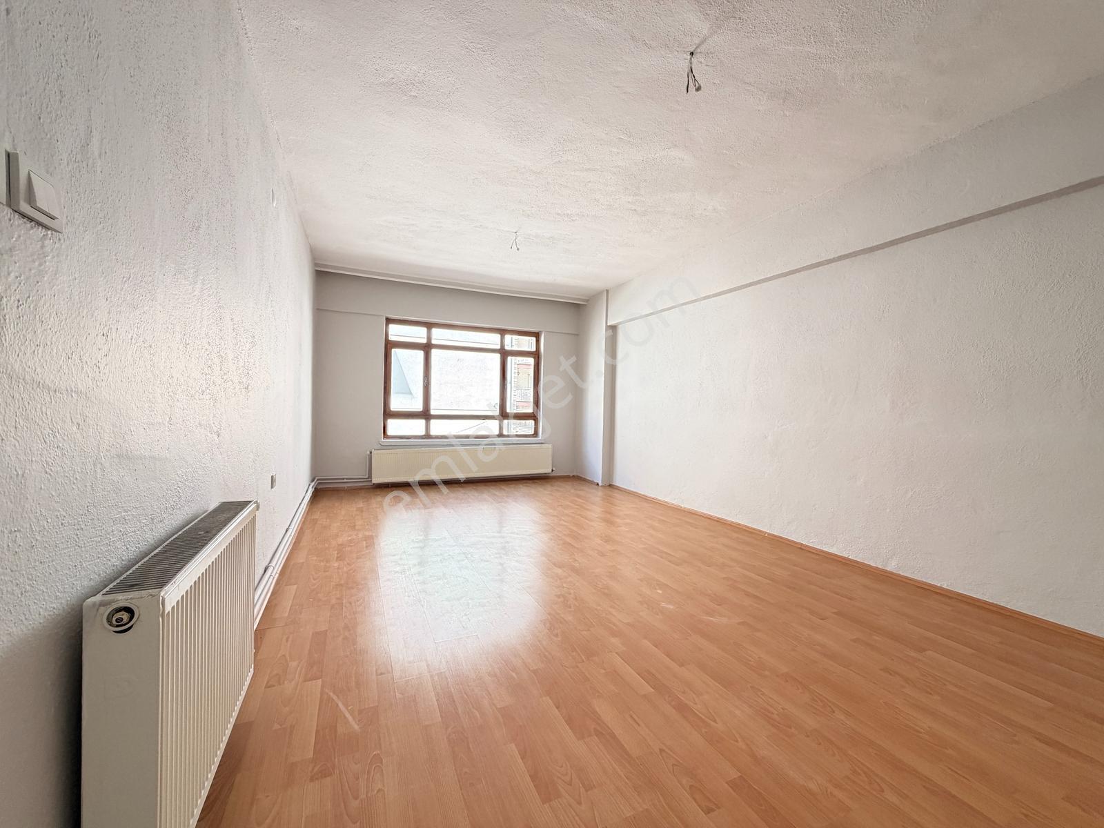 Kuzey'den Kredi Limitsiz 3+1 Merkez'de Masrafsız Acil Satılık D. — fotoğraf 6