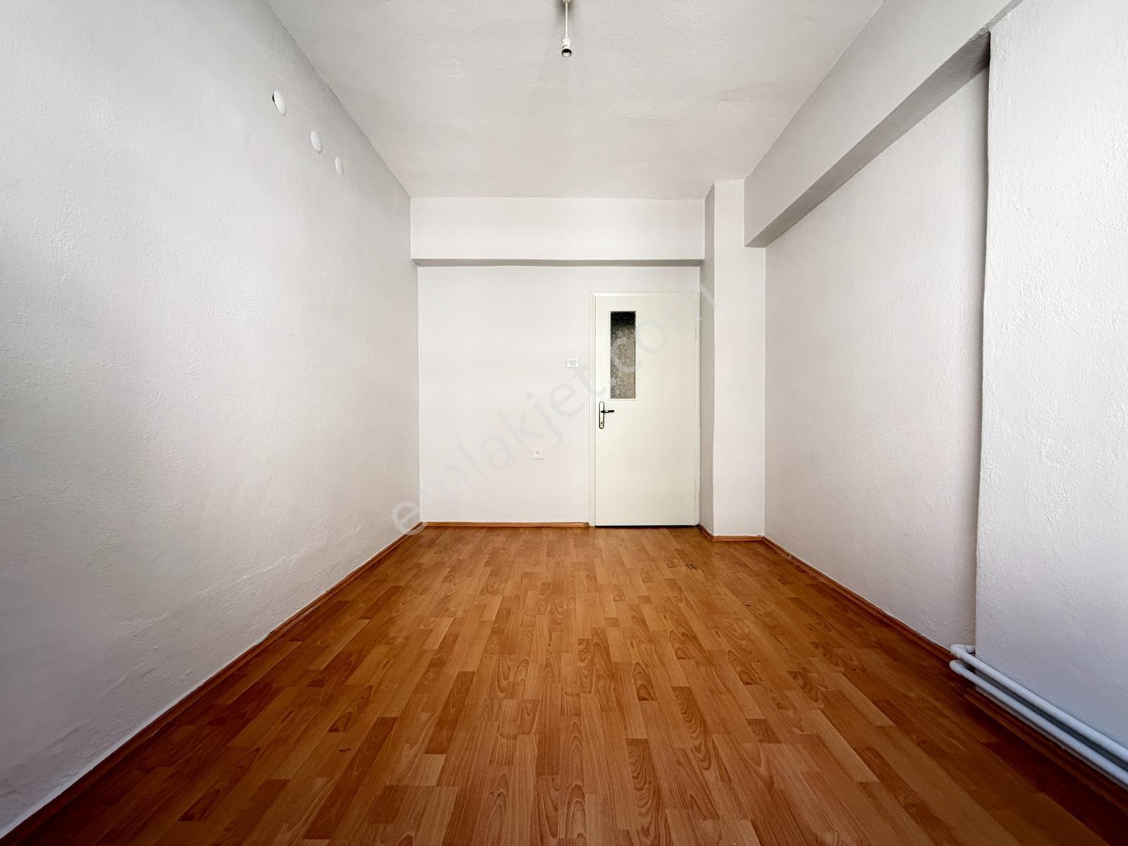 Kuzey'den Kredi Limitsiz 3+1 Merkez'de Masrafsız Acil Satılık D. — fotoğraf 13