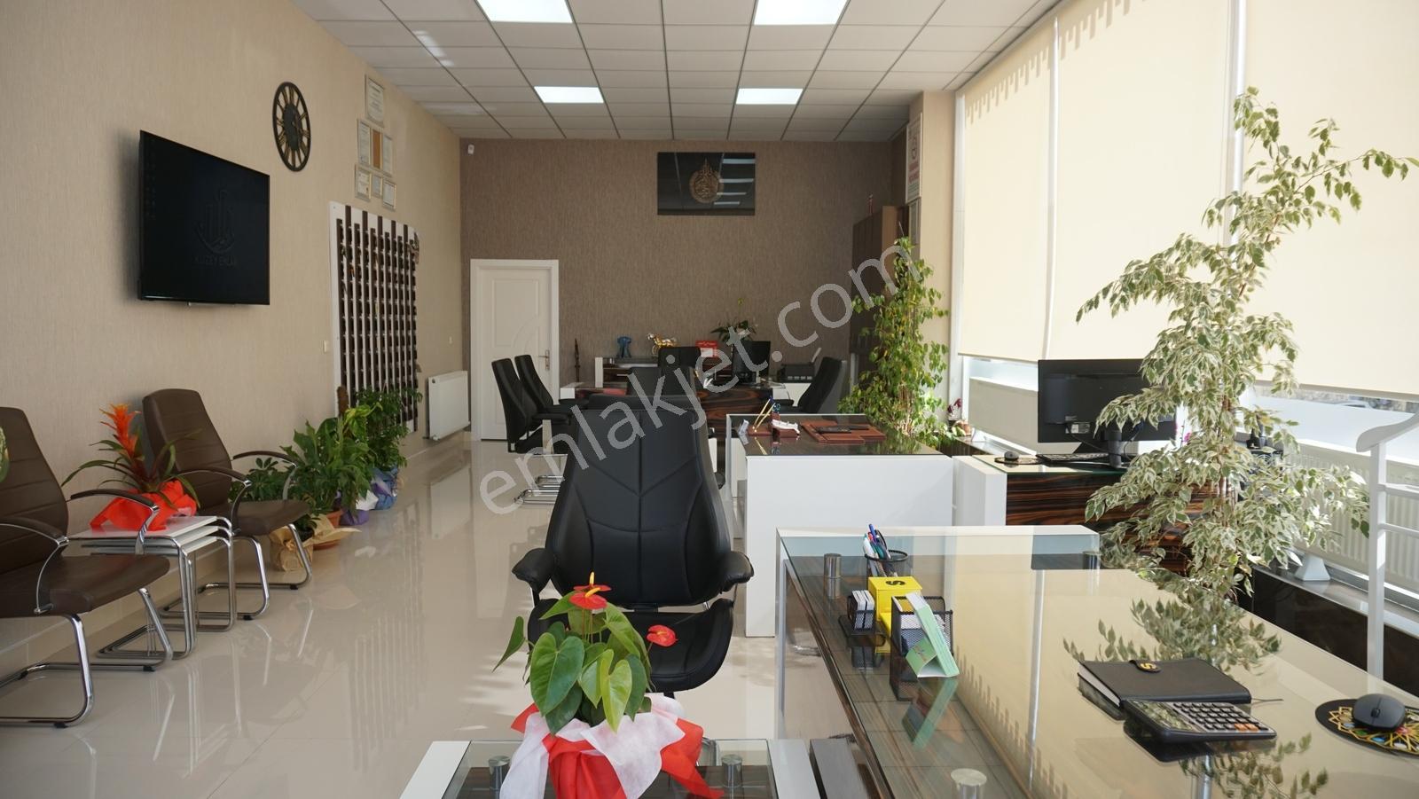 Kuzey'den Kredi Limitsiz 3+1 Merkez'de Masrafsız Acil Satılık D. — fotoğraf 30