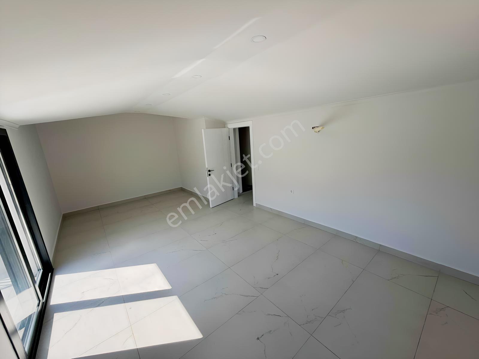 Fethiye Çalıca Mahallesinde Satılık 1+1 Daıre — fotoğraf 4