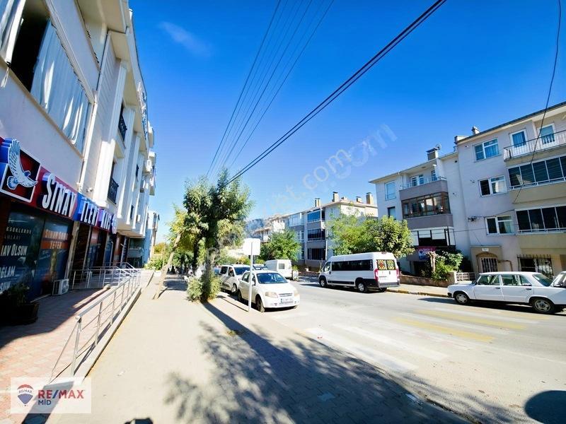 Re/max Mid Balıkesir Karesi Atatürk Mahallesi Satılık 3+1 Daire — fotoğraf 2