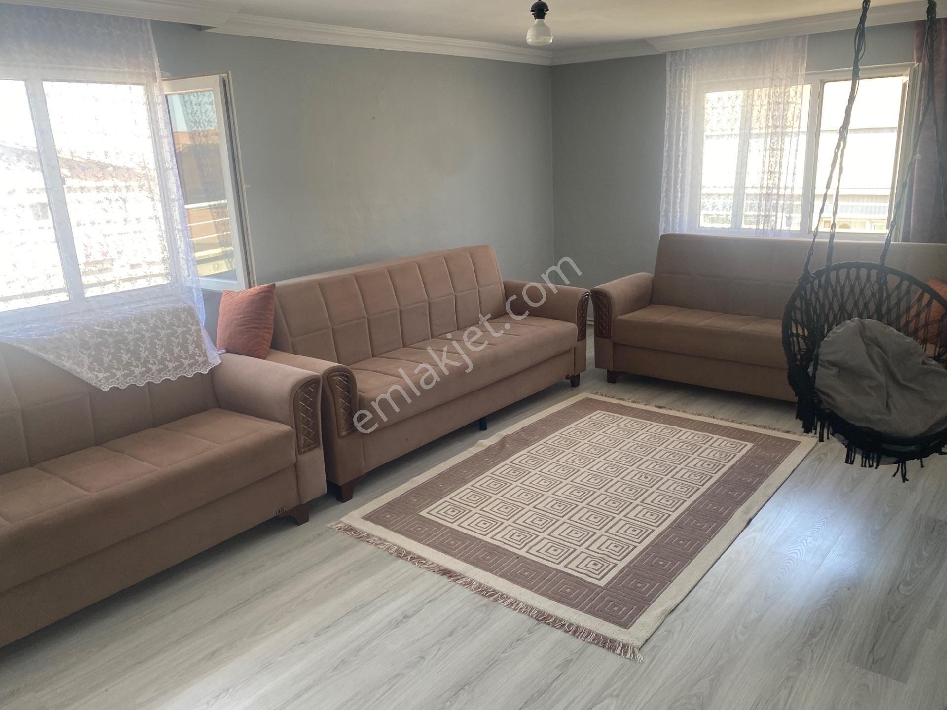Uğur Emlaktan Fevzi Oaşa Mah 2+1 5. Kat Daire — fotoğraf 2