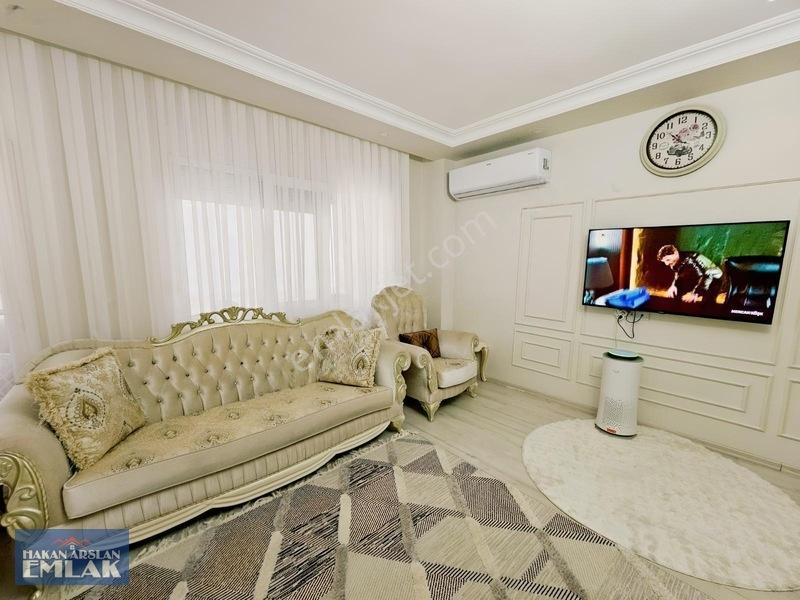 Kütükçü Merkezde Çook Geniş,çift Balkonlu,doğalgazlı 3+1 Daire — fotoğraf 4