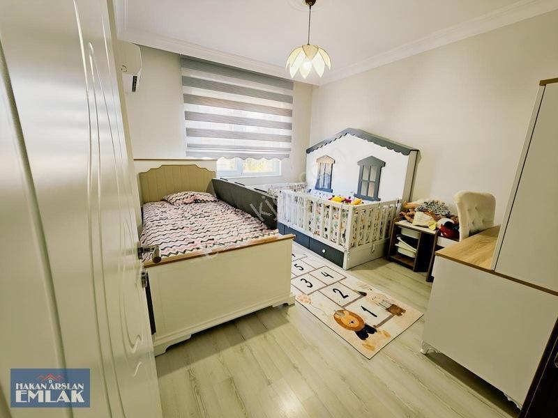 Kütükçü Merkezde Çook Geniş,çift Balkonlu,doğalgazlı 3+1 Daire — fotoğraf 11