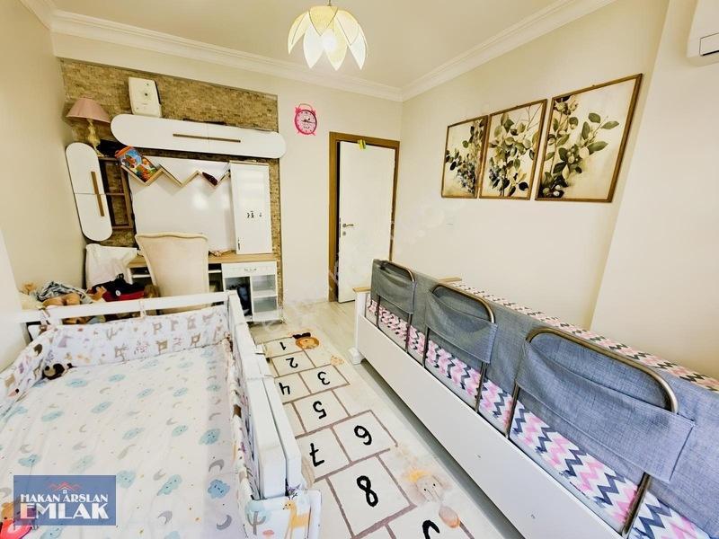 Kütükçü Merkezde Çook Geniş,çift Balkonlu,doğalgazlı 3+1 Daire — fotoğraf 12