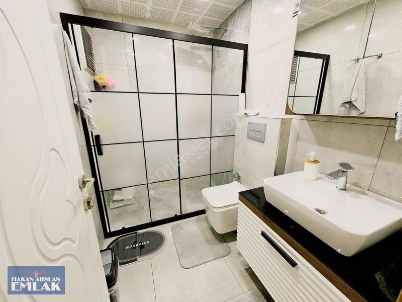 Kütükçü Merkezde Çook Geniş,çift Balkonlu,doğalgazlı 3+1 Daire — fotoğraf 13