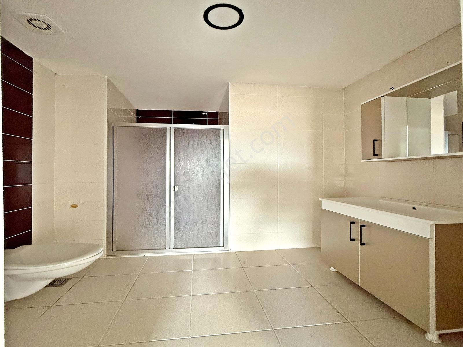 Şehir Manzaralı Devasa Metre Kareli Masrafsız Anahtar Teslim 3+1 — fotoğraf 16